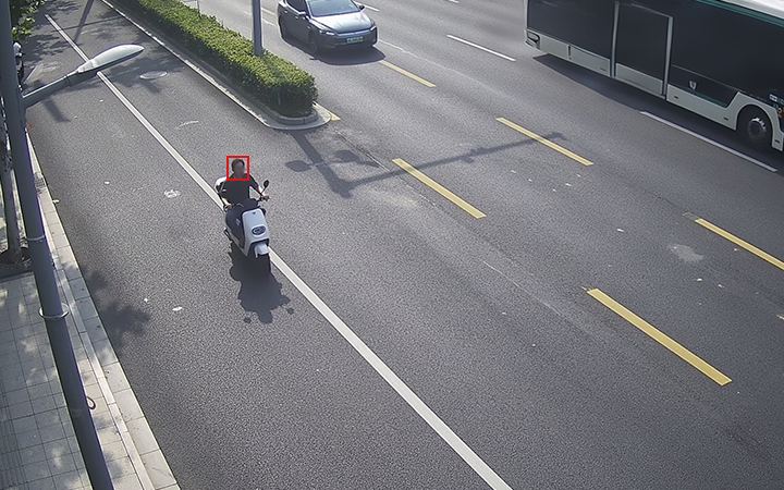 电动车未佩戴头盔检测