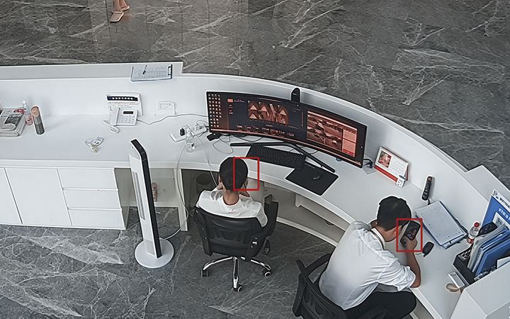 使用手机检测